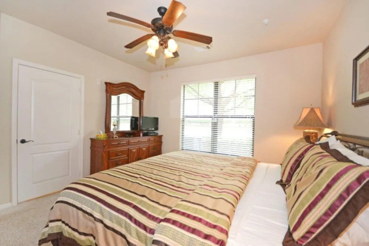 Under The Palms 3 Bedroom Condo by Redawning