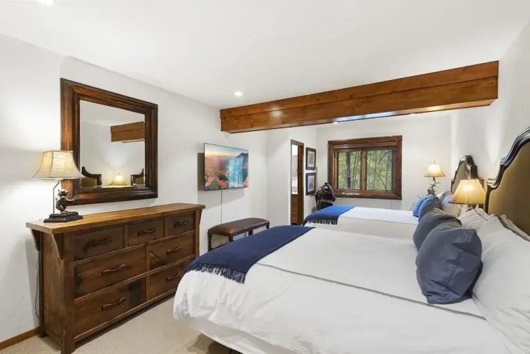 Wildwood Ridge 5 Bedroom Home