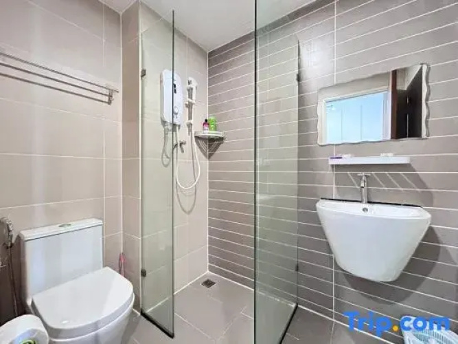 JR Homestay@93 Kozi Square