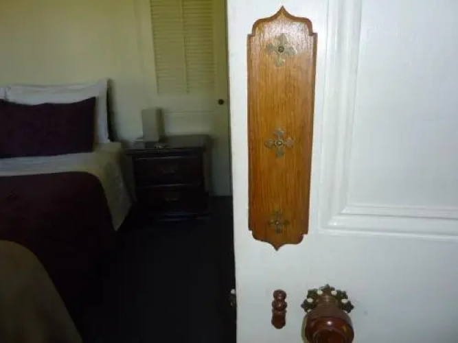 Halfmoon Cottage