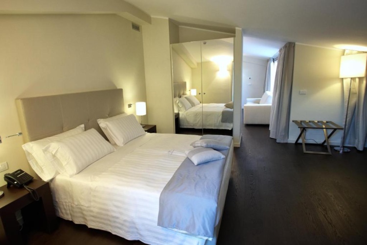 Standard Suite