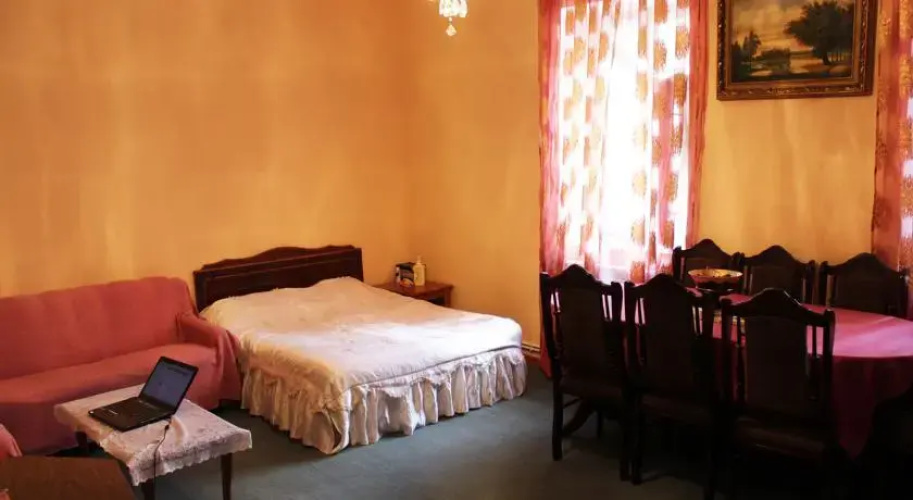 Family Garden Guest House