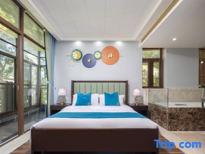 2 Bedrooms Suite