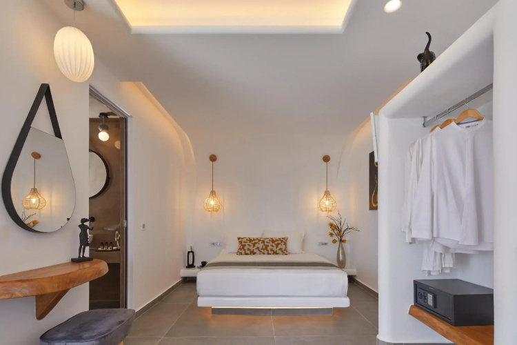Allure Breeze Suites