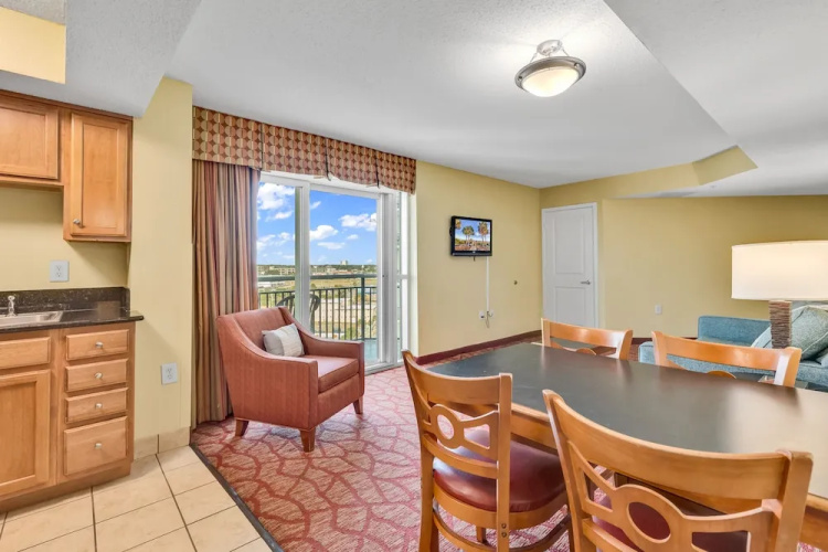 Bayview Signature Condos