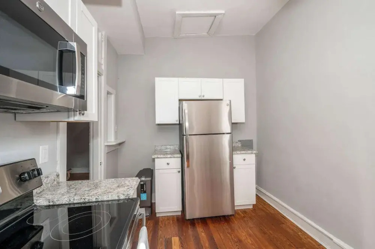 Suites on Main 3