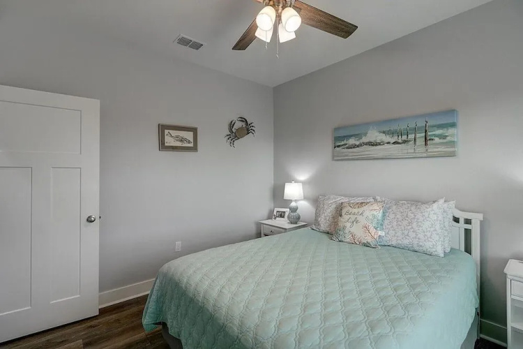 Copano Hooked 4 Bedroom Home by Redawning