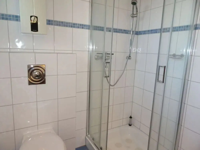 1 in House Weser 1 Comfortable Vacation Home