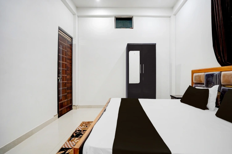 Classic Triple room