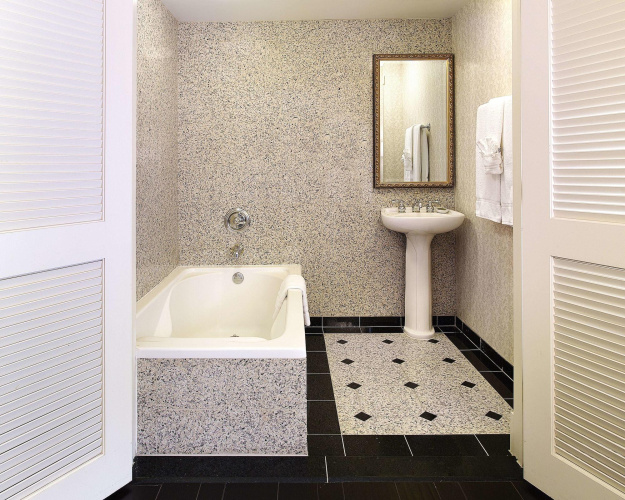 The Whitehall Houston photo 13