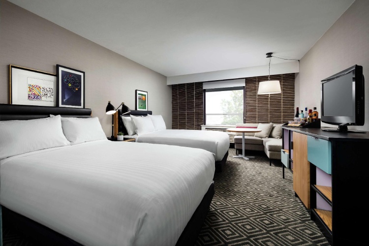 Deluxe Quadruple room