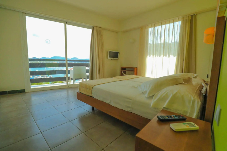 Hotel Es Mitjorn
