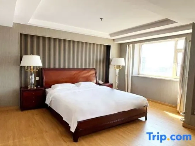 Deluxe Double Suite