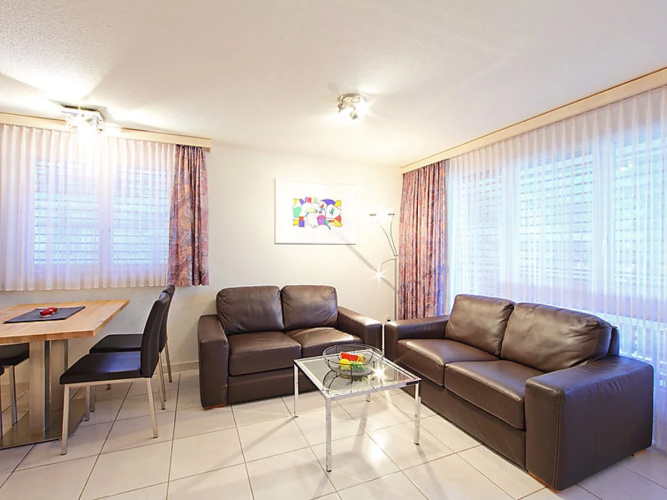 Apartment Roger Lommel 10120