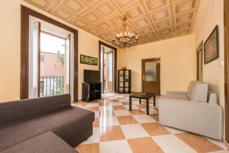 Grand Latina Apartment