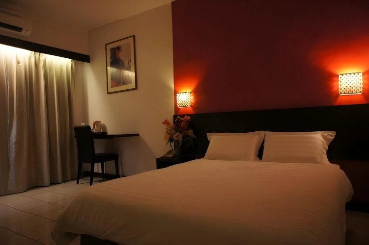 Meldrum Hotel