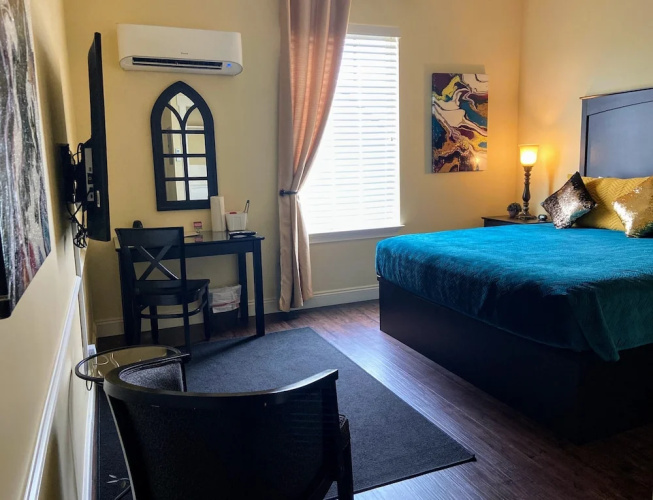 30 A Suites