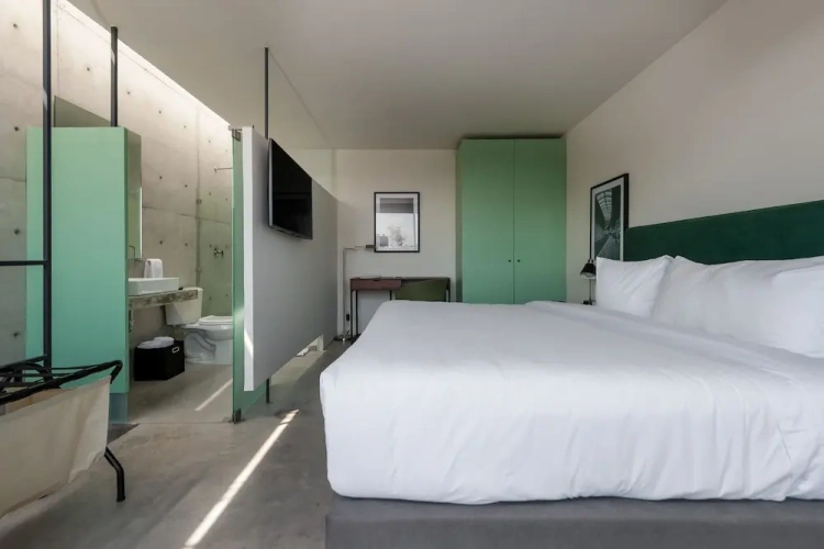 Standard Duplex room