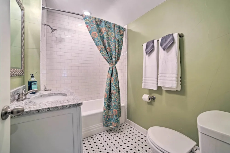 Walk to Branson Landing! Dtwn Home w/ Pool Access