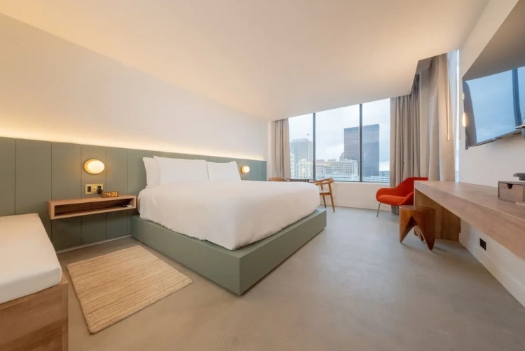 Deluxe Double Suite