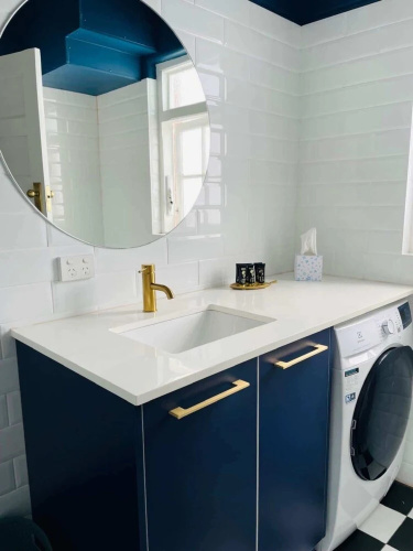 Exotic 1 Bedroom Apartment in Perth