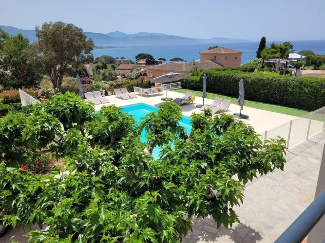 2 Bedrooms Junior Suite with balcony and with sea view