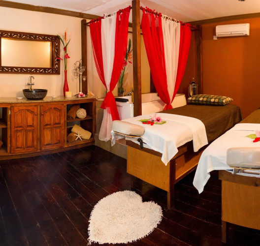 Bay Gardens Beach Resort and Spa