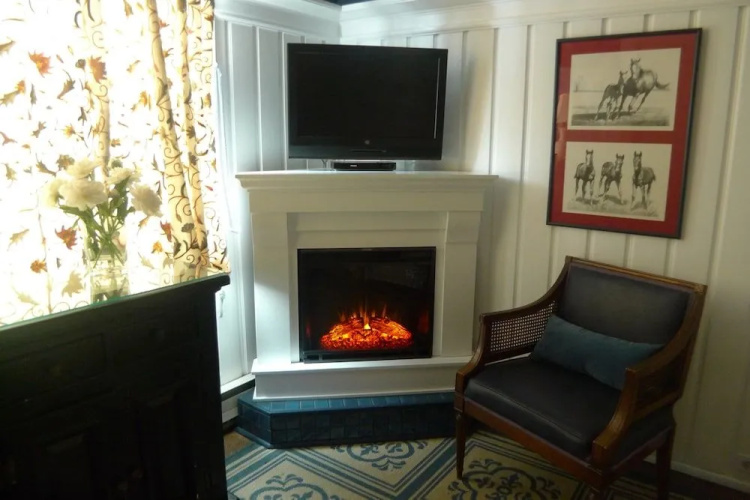 Bischwind Inn B&B