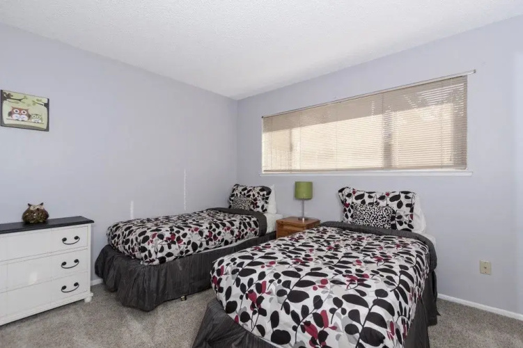 2BR Fabulous Palm Desert Condo by RedAwning