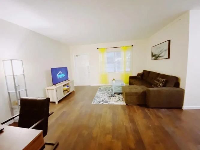 2 Bedrooms Deluxe Apartment