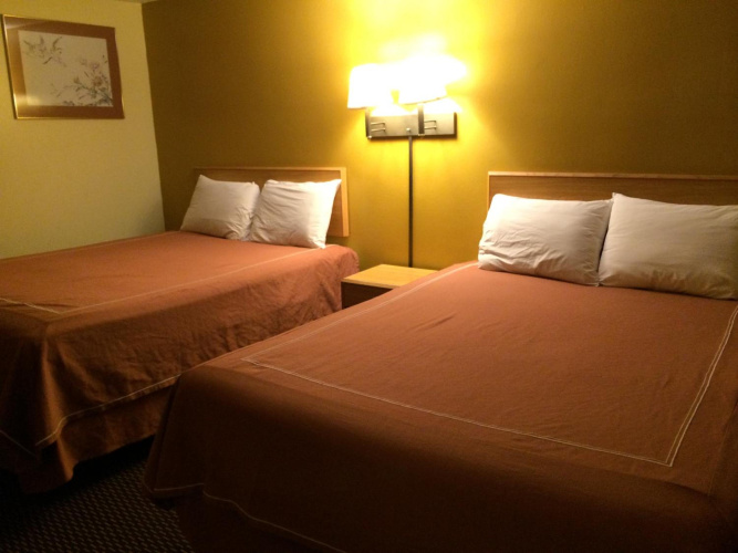 Caravan Motel