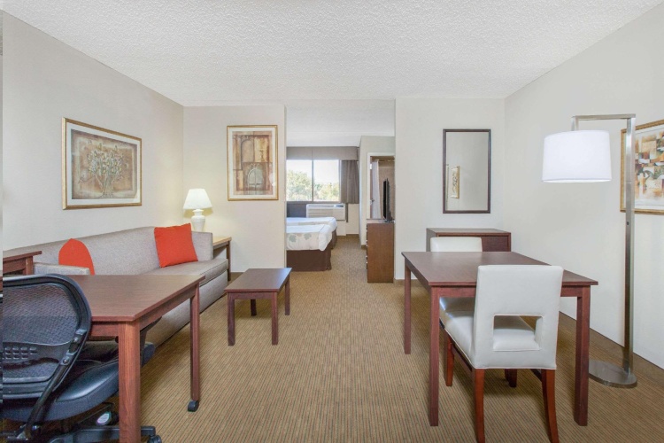 Executive Quadruple Suite