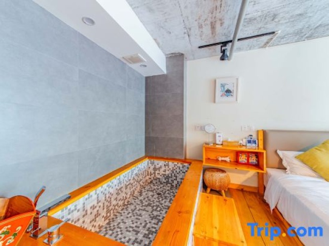 Twin Apartment