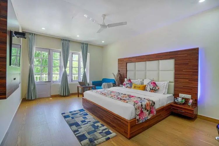 Pax Hotel Rock Villa