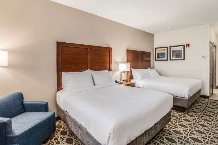 Standard Quadruple room