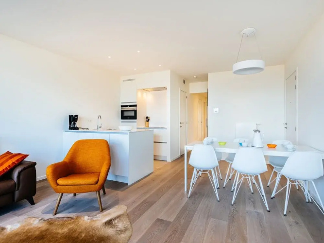 Apartment by the Beach