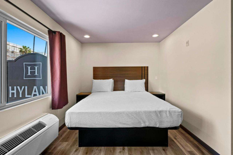 Hyland Inn Long Beach
