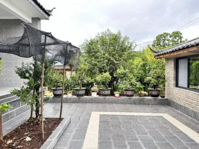 Lijiang Country Inn