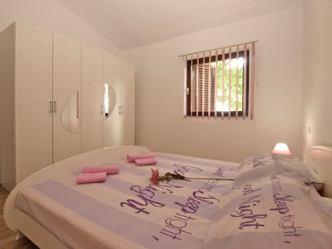 2 Bedrooms Standard Cottage