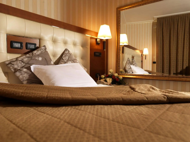 Hotel ARISTON