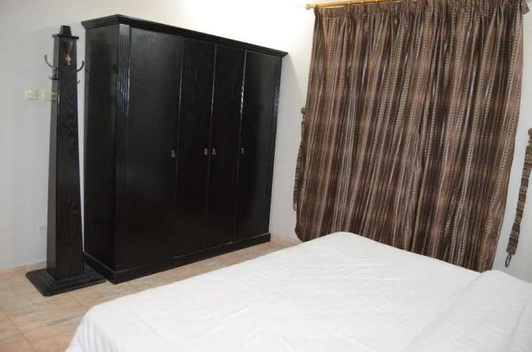 Danat Apartments (Singles Only)