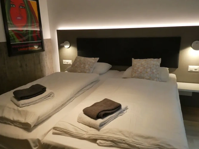 3 Bedrooms Deluxe Apartment with balcony and with mountain view