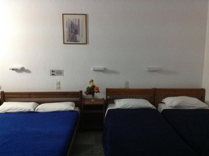 Standard Quadruple room
