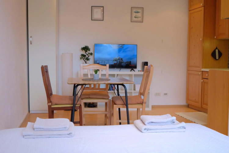 Apartment Bivalvia