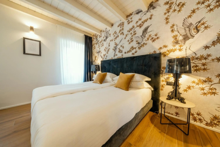 Il Vicolo Suite Apartments - Il Corso