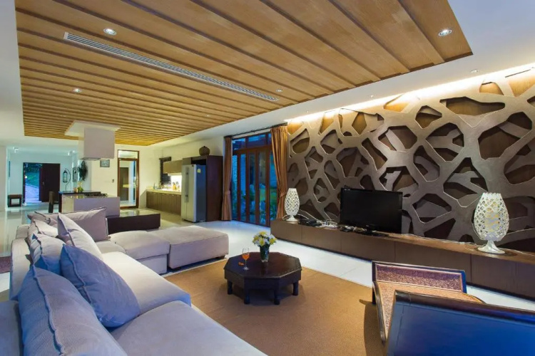 Amatapura Beachfront Villa 10