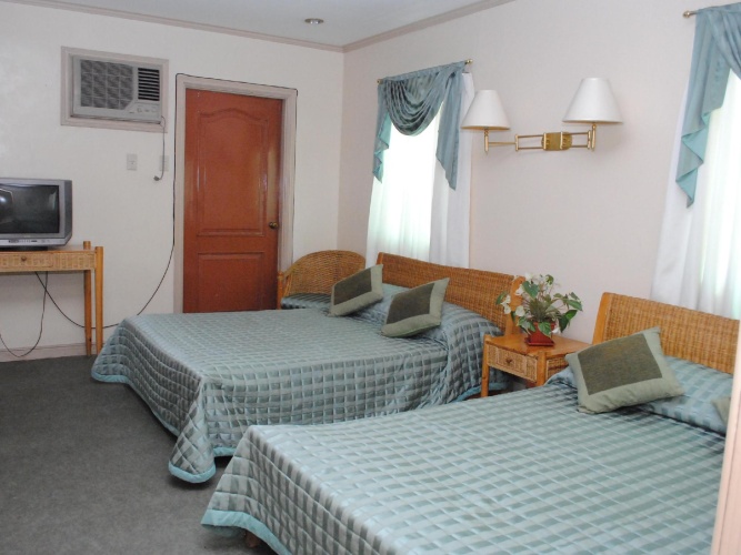 Quadruple Suite