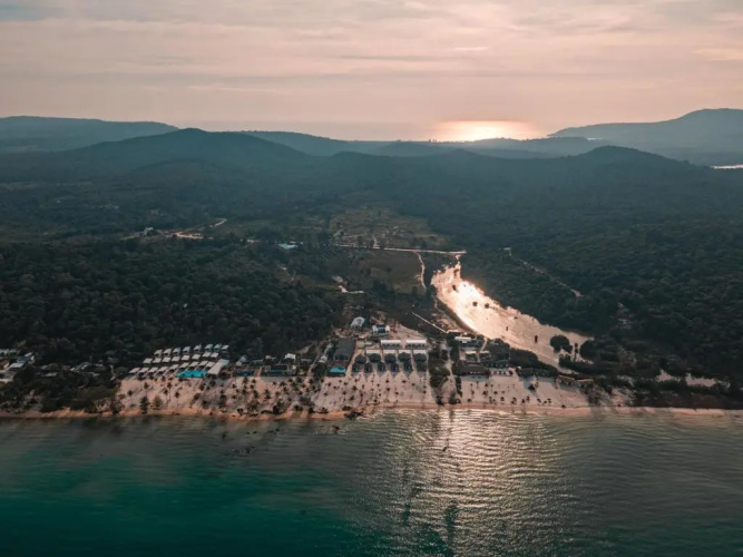 You&Me Resort