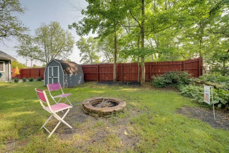 Riverside Niles Retreat w/ Fire Pit & Grill!