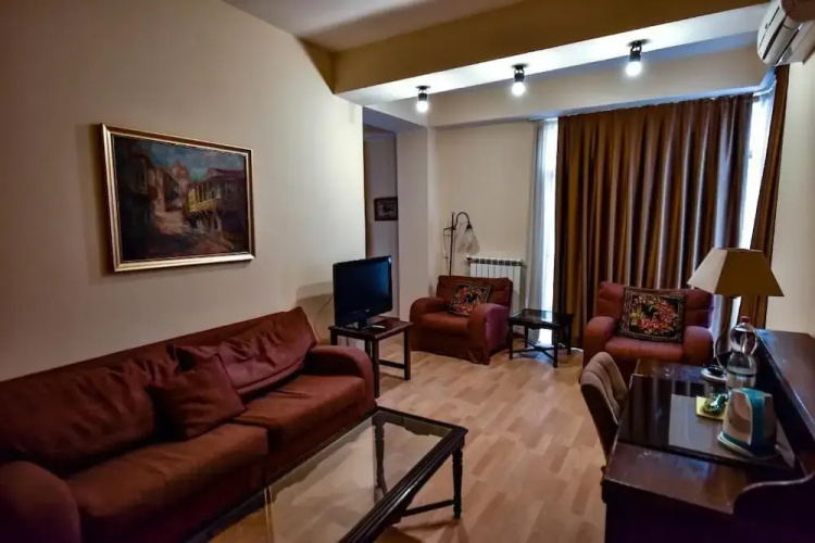 Hotel444